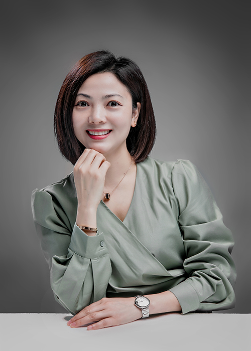 万文菁
